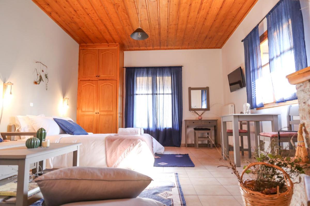 Orias Guesthouse & Farm Kalavryta Exterior photo