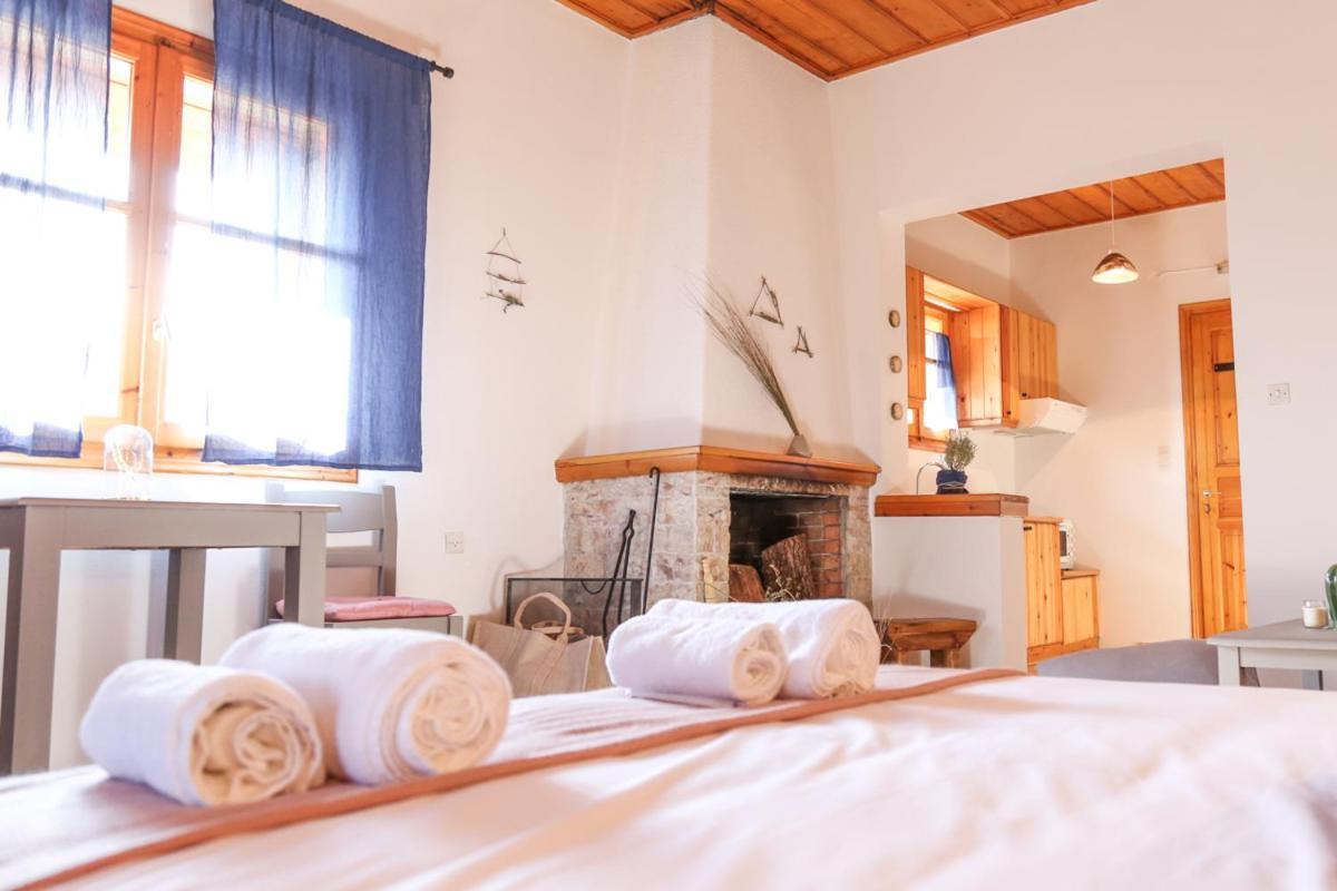 Orias Guesthouse & Farm Kalavryta Exterior photo