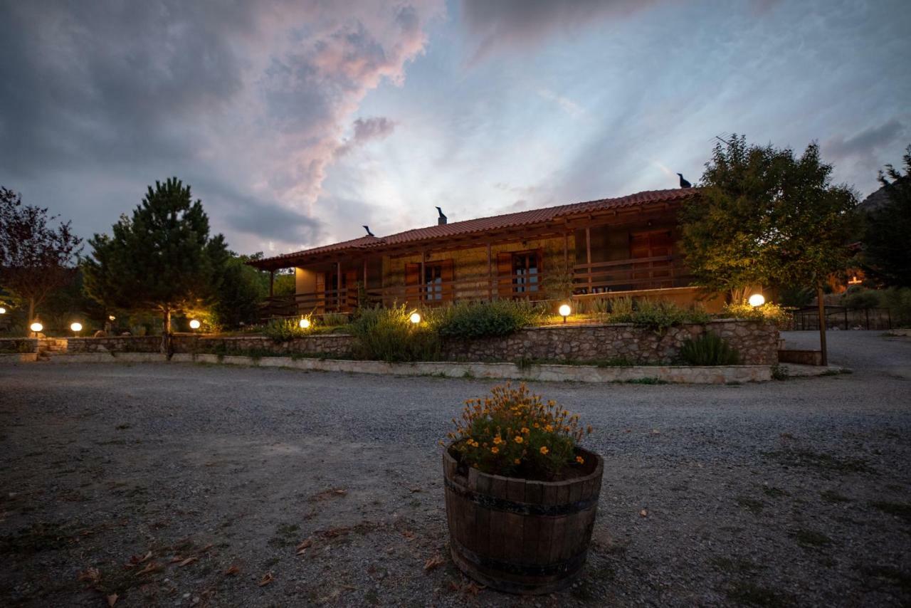 Orias Guesthouse & Farm Kalavryta Exterior photo